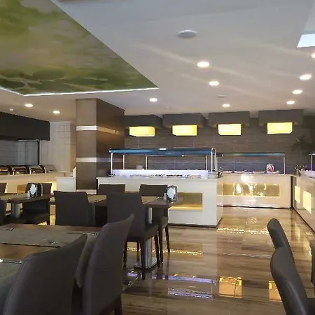 Отель Kleopatra Ramira 4*